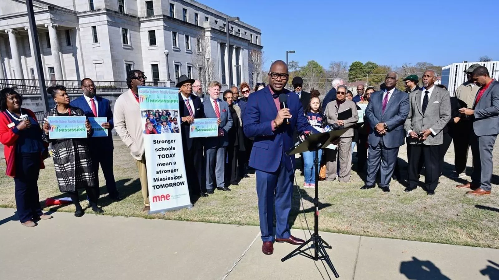 Image of  Senator Derrick Simmons (D-Greenville) at a Raise Mississippi Event